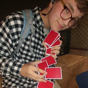 Meet your Posher, Zachary